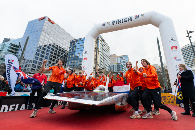 Equipe neerlandesa vence o BWSC 2025 com pneus sustentáveis da Bridgestone